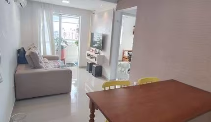 Apartamento em Piatã com 2|4, 01G e 50M²