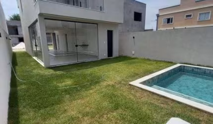 Casa em Abrantes com 4|4, 03G e 161M²