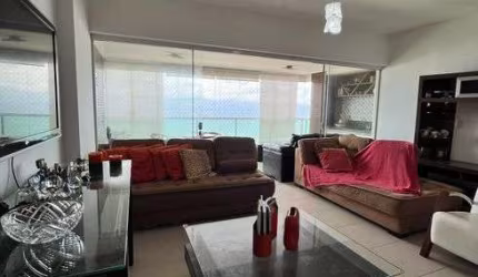 Apartamento em Patamares com 3|4, 03G e 143M²