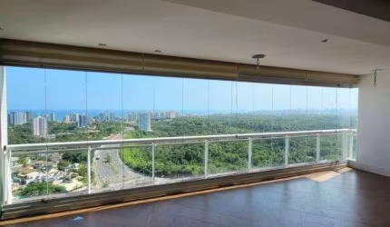 Apartamento em Patamares com 3|4, 02G e 134M²
