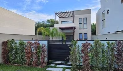 Casa em Abrantes com 4|4, 04G e 150M²