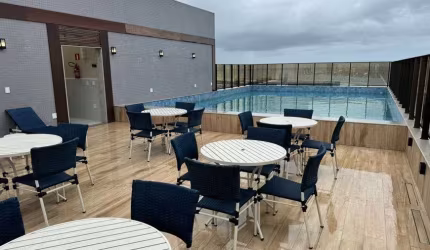 Apartamento em Armação com 1|4, 01G e 27M²