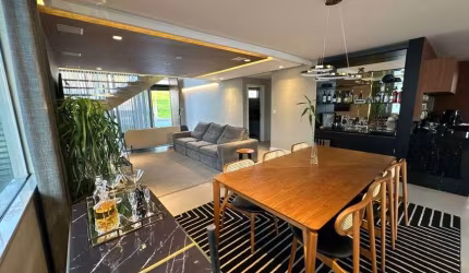 Casa em Alphaville com 4|4, 04G e 300M²