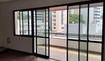 Apartamento na Graça com 4|4, 02G e 230M²
