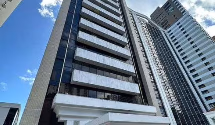 Apartamento na Vitória com 4|4, 04G e 250M²
