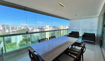 Lindo apartamento 150 m2 com três suítes decorado no Diamond Itaigara Salvador