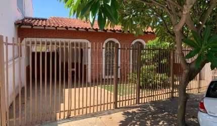 Comercial Casa em São José do Rio Preto