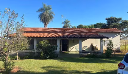 Chácara / sítio com 3 quartos à venda na Zona Rural, Guapiaçu , 100 m2 por R$ 330.000
