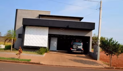 Casa Condomínio em Ipiguá