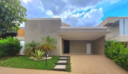 Casa Condomínio