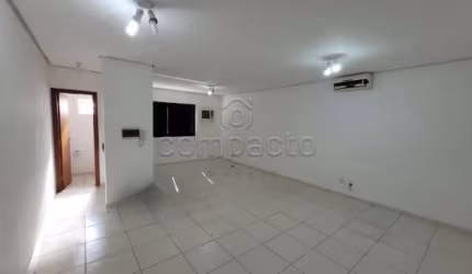 Comercial Sala/Loja Condomínio em São José do Rio Preto