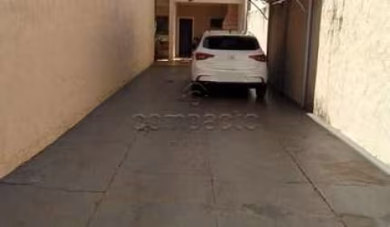 Casa Padrão em Guapiaçu