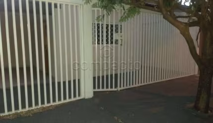 Casa Padrão em São José do Rio Preto