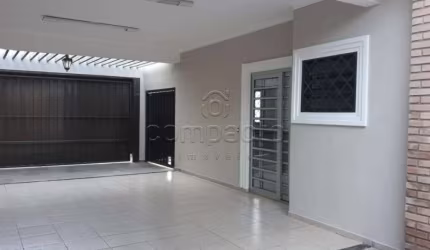 Casa Padrão em São José do Rio Preto