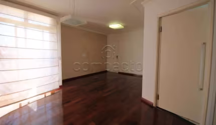 Apartamento Padrão em São José do Rio Preto