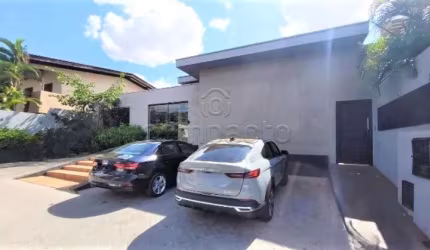 Comercial Casa em São José do Rio Preto