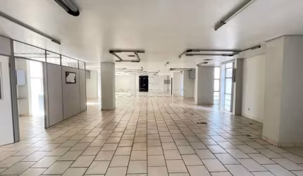 Comercial Sala/Loja Condomínio em São José do Rio Preto