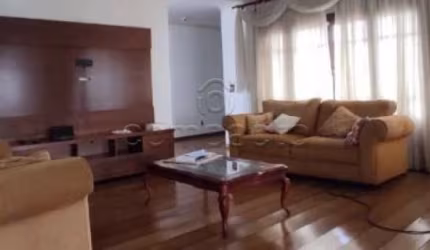 Casa Padrão em São Carlos