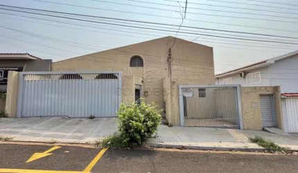 Comercial Casa em São José do Rio Preto