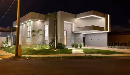 Casa Condomínio