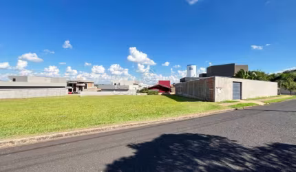 Terreno Condomínio em São José do Rio Preto