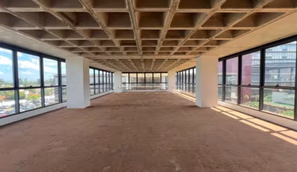 Comercial Sala/Loja Condomínio em São José do Rio Preto