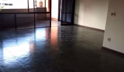 Apartamento Padrão em São José do Rio Preto