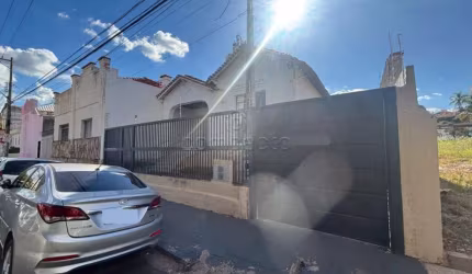 Comercial Casa em São José do Rio Preto