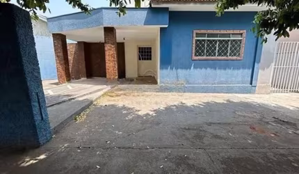 Comercial Casa em São José do Rio Preto