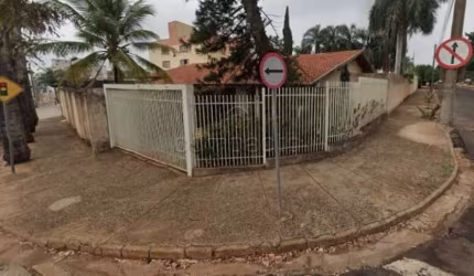 Comercial Casa em São José do Rio Preto