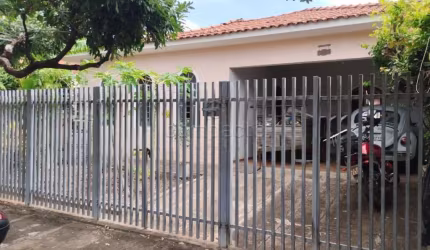 Casa Térrea Vende - 3 quartos com edicula  - Jd. Tangará