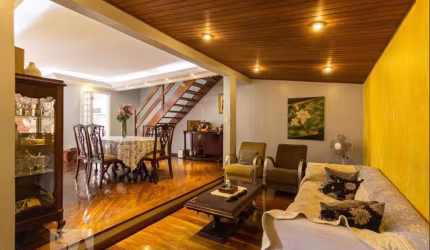 Casa sobrado a venda no Taboão da Serra São Paulo /SP