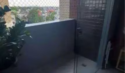 Alugo apartamento mobiliado em Ananindeua com 2 quartos, 1 vaga.