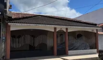 Térrea para venda tem 200 metros quadrados com 3 quartos em Cidade Nova - Ananindeua - PA