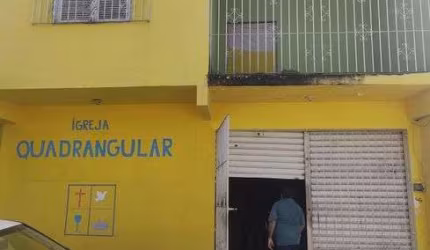VENDO CASA DE DOIS PAVIMENTOS