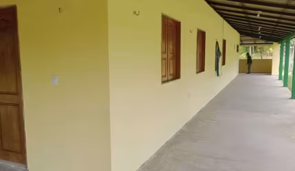 Casa com 5 quartos sendo 3 suítes Pa 140 km 23- Santo Antônio do Tauá - PA