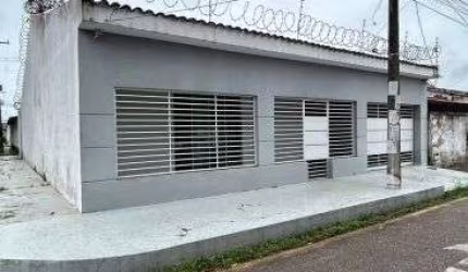 Vendo Casa na Cidade Nova com 4 quartos, Área Gourmet, Piscina, Poço Artesiano