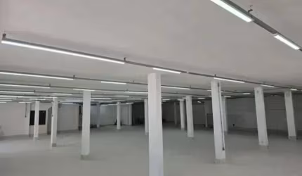 JS- PONTO COMERCIAL NA JULIO CESAR
