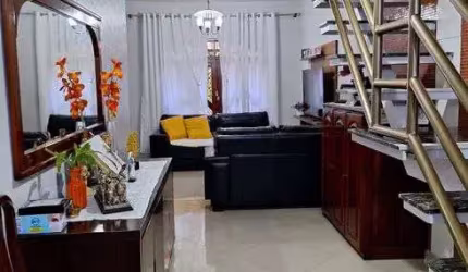 Vendo belíssima casa 5 quartos em Marco - Belém - PA