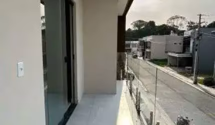 JN VENDA EM CONDOMÍNIO DE ALTO PADRÃO EUROVILLE TRÊS SUÍTES SENDO UM MASTER, CASA NOVA.