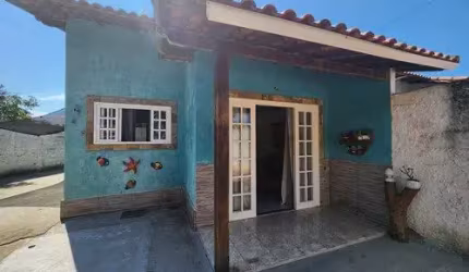 Casa 2 quartos, uma suíte, amplo quintal, 247 m...