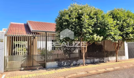 Casa à venda no Jardim Lancaster