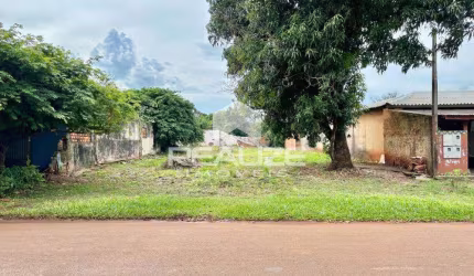 Terreno à venda no Três Fronteiras
