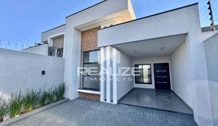 Casa à venda no Jardim Ipê 4