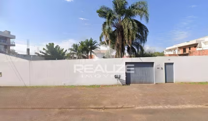 Casa à venda no Jardim Panorama com Piscina