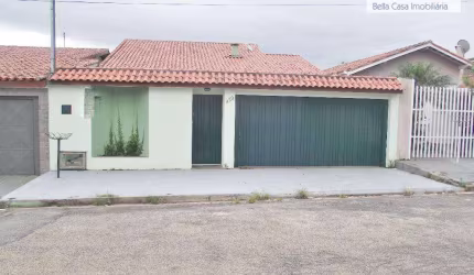 Casa com 3 dormitórios à venda, 220 m² por R$ 750.000,00 - Jardim Primavera - Bragança Paulista/SP
