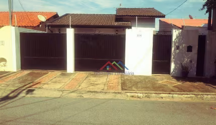 Casa com 3 dormitórios à venda, 250 m² por R$ 950.000 - Jardim Primavera - Bragança Paulista/SP