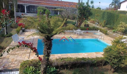 Casa com 3 dormitórios à venda, 450 m² por R$ 2.300.000 - Jardim Santa Helena - Bragança Paulista/SP
