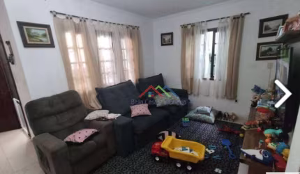 Casa com 4 dormitórios à venda, 209 m² por R$ 600.000 - Jardim São Lourenço - Bragança Paulista/SP