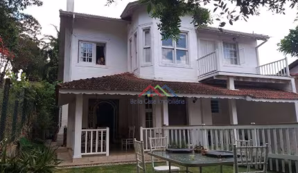 Casa com 4 dormitórios à venda, 237 m² por R$ 900.000,00 - Jardim Europa - Bragança Paulista/SP